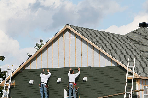Professional Siding Replacement technician working in New Hope, PA